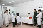 Khẩn trương tổ chức tiêm vắc xin phòng COVID-19 đảm bảo an toàn, đúng đối tượng