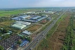 Phó Thủ tướng ký quyết định đầu tư 2 dự án hạ tầng khu công nghiệp