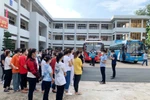 Hơn 100 sinh viên Cao đẳng Y tế Đồng Nai tham gia lấy mẫu xét nghiệm Covid-19