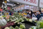 Yêu cầu bảo đảm nguồn hàng hóa, nhu yếu phẩm đầy đủ cho Thành phố Hồ Chí Minh
