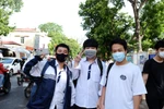 Đề thi Ngoại ngữ "dễ thở" giúp thí sinh cả nước nhẹ nhõm kết thúc kỳ thi