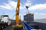 Phấn đấu tăng trưởng khu vực dịch vụ 7-8%