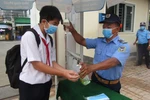 "Bác" bảo vệ 21 năm gắn bó qua 3 đời hiệu trưởng chưa từng bị than phiền