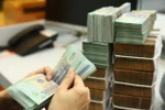 Rà soát giảm phí, lệ phí tháo gỡ khó khăn cho đối tượng chịu ảnh hưởng dịch 