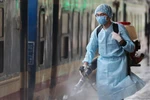 Xuất cấp hóa chất khử khuẩn phòng chống dịch bệnh trong mùa mưa bão