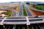  Tập trung tối đa nhân lực, thiết bị triển khai tuyến cao tốc Bắc-Nam phía đông
