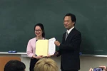Nữ thủ khoa sư phạm chia sẻ bí quyết để có việc làm ngay khi ra trường