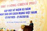 Thủ tướng: Ngòi bút nhà báo phải là vũ khí sắc bén “phò chính trừ tà"