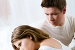 Cân nhắc lời thách ngoại tình của chồng!