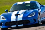 Ông hoàng xe thể thao SRT Viper 2013 trình làng với giá rẻ
