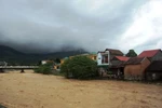 Ảnh: Miền Trung ngập chìm trong nước lũ