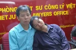 Ông Nguyễn Thanh Chấn nhờ luật sư đòi bồi thường oan sai 10 năm