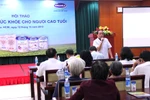 Vinamilk chăm sóc sức khỏe Người cao tuổi TP.Hồ Chí Minh