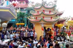 "Mẫu" The lại mở "đại tiệc" 1000 mâm