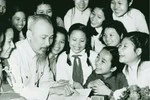 Tấm lòng Bác Hồ với thiếu niên, nhi đồng