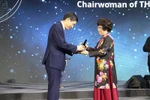 Bà Thái Hương nhận giải thưởng nữ doanh nhân quyền lực ASEAN