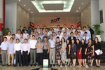 Ngành giáo dục Quảng Ngãi đi thăm đại học Tôn Đức Thắng