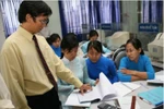 Chồng chéo và khập khiễng trong chuẩn giáo viên và Nghị định 56