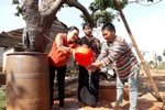 Người đàn bà và hai người điên