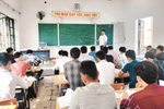 Giáo viên biệt phái sau 31/5/2015 bị cắt phụ cấp là trái luật