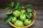 9 lợi ích sức khỏe đáng kinh ngạc từ trái ổi
