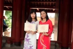 Hai sinh viên Khoa hóa Trường đại học Khoa học Thái Nguyên nhận học bổng Vallet