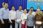 Tân Hiệp Phát tặng quà Tết cho các gia đình chính sách tại Bình Dương