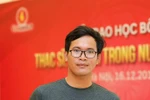 Từ học sinh lớp bổ túc đến nghiên cứu sinh tiến sĩ