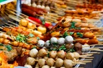 Hàng loạt ngôi sao của làng giải trí sẽ xuất hiện trong lễ hội “Phố hàng nóng"