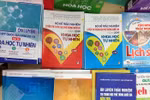 Xuất hiện nhiều loại tài liệu ôn thi vào lớp 10 và thi tốt nghiệp