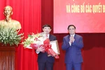 Công bố quyết định của Bộ Chính trị về công tác cán bộ