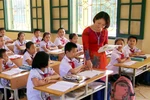 Đi dạy bao nhiêu năm mà ngốc thế không biết?