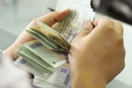 Vì sao Trưởng phòng giáo dục không cho thưởng tết giáo viên hơn 3 triệu đồng? 