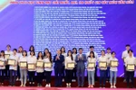 “Chắp cánh ước mơ” vinh danh khuyến học, khuyến tài đất Tổ năm 2019 ​
