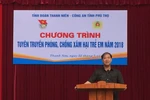 Tại sao lại có phòng ngủ cạnh phòng làm việc của Hiệu trưởng?