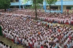 Giáo viên phải hát Quốc ca trong Lễ khai giảng