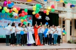 Lớp học trường huyện có 2 thủ khoa môn Văn