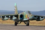 Cường kích Sukhoi Su-25