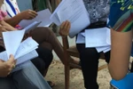 Bộ Giáo dục xin hãy giải phóng thầy cô khỏi kế hoạch in giấy, sổ sách chép tay