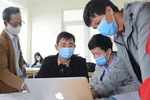 Quyết định 2454, 2455 có thành "cái roi" ép giáo viên đi học chứng chỉ tích hợp?
