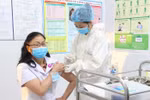 Rà soát, đẩy nhanh tiến độ tiêm vaccine phòng COVID mũi 3 cho người từ 18 tuổi
