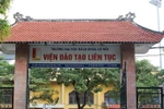 Ngân hàng liên hệ mở thẻ, SV lo lộ thông tin, Viện ĐTLT ĐH Bách Khoa nói gì?