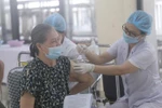 “Thần tốc” và “Thần tốc hơn nữa” trong việc tổ chức tiêm vaccine