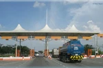 Khẩn trương triển khai thu phí điện tử không dừng tại TP.HCM