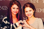 300 like chỉ trong 1 phút: Cô gái giống Selena Gomez như 2 giọt nước!