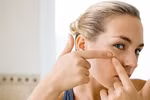 Giải đáp về da mụn, khô, tàn nhang?