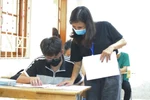 Tết đến, GV cầm đồng lương với bao thứ phải chi, mong có hỗ trợ cố định