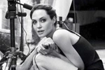 Angelina không cho các con xem phim mình đạo diễn