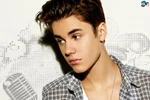  Một paparazzi tử nạn vì cố săn ảnh Justin Bieber 