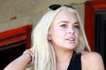 Lindsay Lohan: "Chụp nude giúp tôi tự tin"